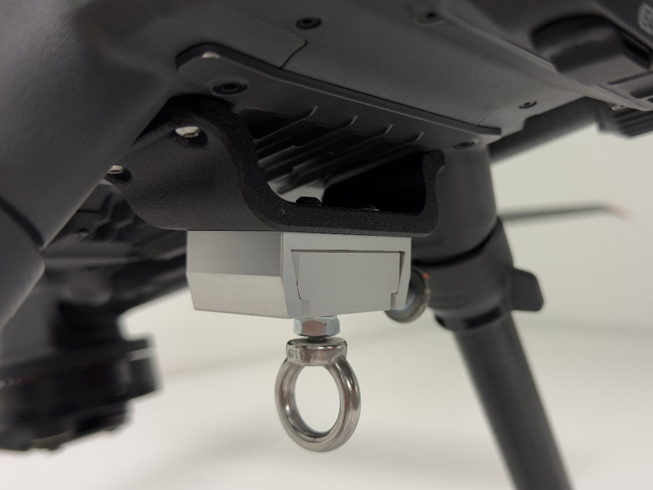 Universal mount for heavy payloads for DJI M400 drone